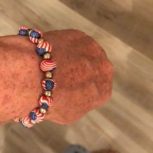 Unisex USA Beaded Flag Elastic Bracelet